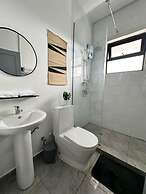 COALESCENCE HOTEL