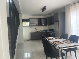 COALESCENCE HOTEL