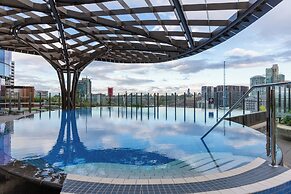 Mega Style Apartments Melbourne Square