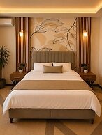 Lumiera Suites Hotel