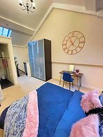 Centrally Located Loft Apartment