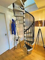 Centrally Located Loft Apartment