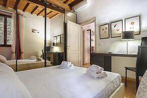 Cellini Flat Florence