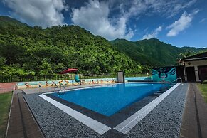 MJ River Resort By DLS Hotels