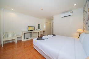 Patong Central Residence & Apartment