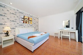 Patong Central Residence & Apartment