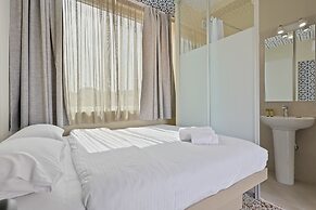 7ATHENS