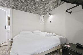 7ATHENS