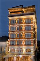 Studio 16 Thamel