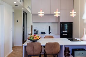 De Sheinkin Suites
