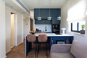 De Sheinkin Suites