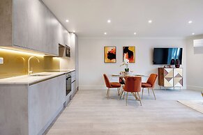 Marble Arch Suites