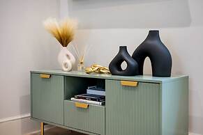 Marble Arch Suites