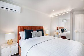 Marble Arch Suites