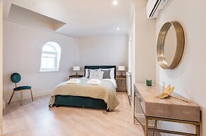 Marble Arch Suites