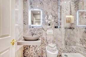 Marble Arch Suites