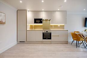 Marble Arch Suites