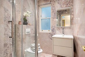 Marble Arch Suites