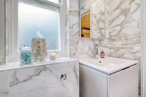 Marble Arch Suites