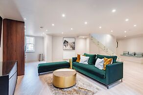 Marble Arch Suites