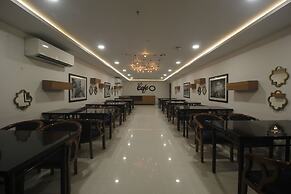 HOTEL SSR GRAND