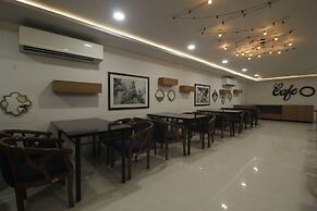 HOTEL SSR GRAND