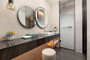 Crowne Plaza Jiangmen Binjiang by IHG