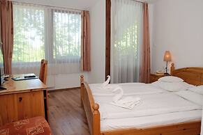 HOTEL ICON