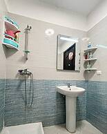 2 Bed Flat - Sleeps 6 - Parking - Wifi
