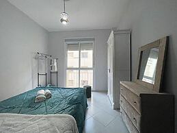 2 Bed Flat - Sleeps 6 - Parking - Wifi