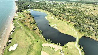 Artitaya Borneo Golf Resort