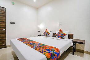 Fabhotel Lotus I
