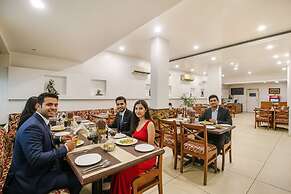 Fabhotel Silver Inn I