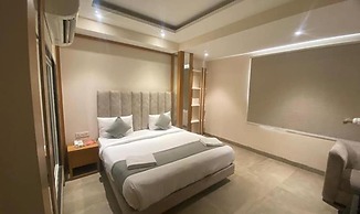 Fabhotel Prime Anchorage