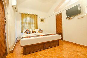 FabHotel Royal Baga Residency