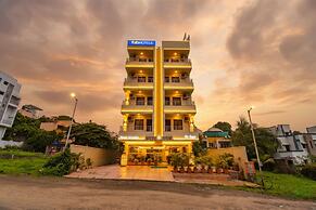 Fabhotel Mountain High Inn