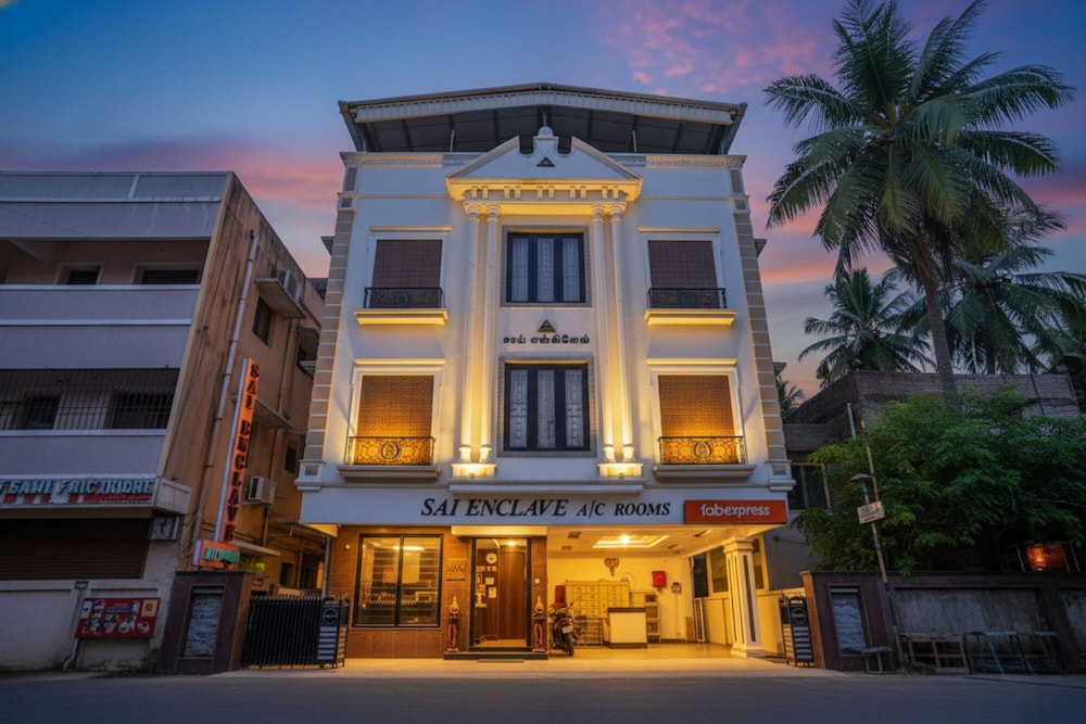 FabHotel MM Residency