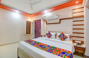 Fabhotel The Lily