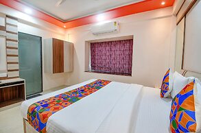 Fabhotel The Lily