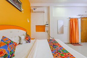 Fabexpress Jmd Inn