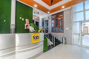 Fabexpress Jmd Inn
