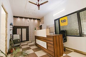 Fabhotel Ace