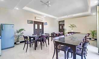 Hotel Ravi Residency