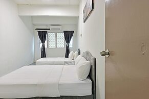 Hotel O S Homestay