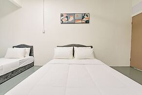 Hotel O S Homestay