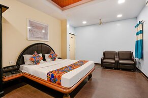 Fabhotel Shree Maya