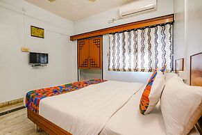 Fabhotel Shree Maya