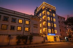 FabHotel Crystal Suites