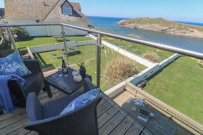 Island View