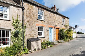 Stokes Cottage